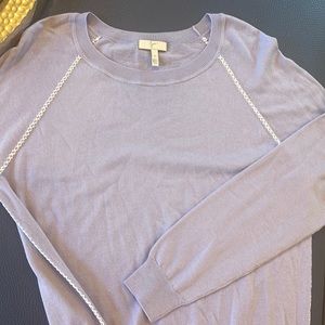Joie Soft Scoop Neck Sweater with Whip-Stitch accents Size Medium